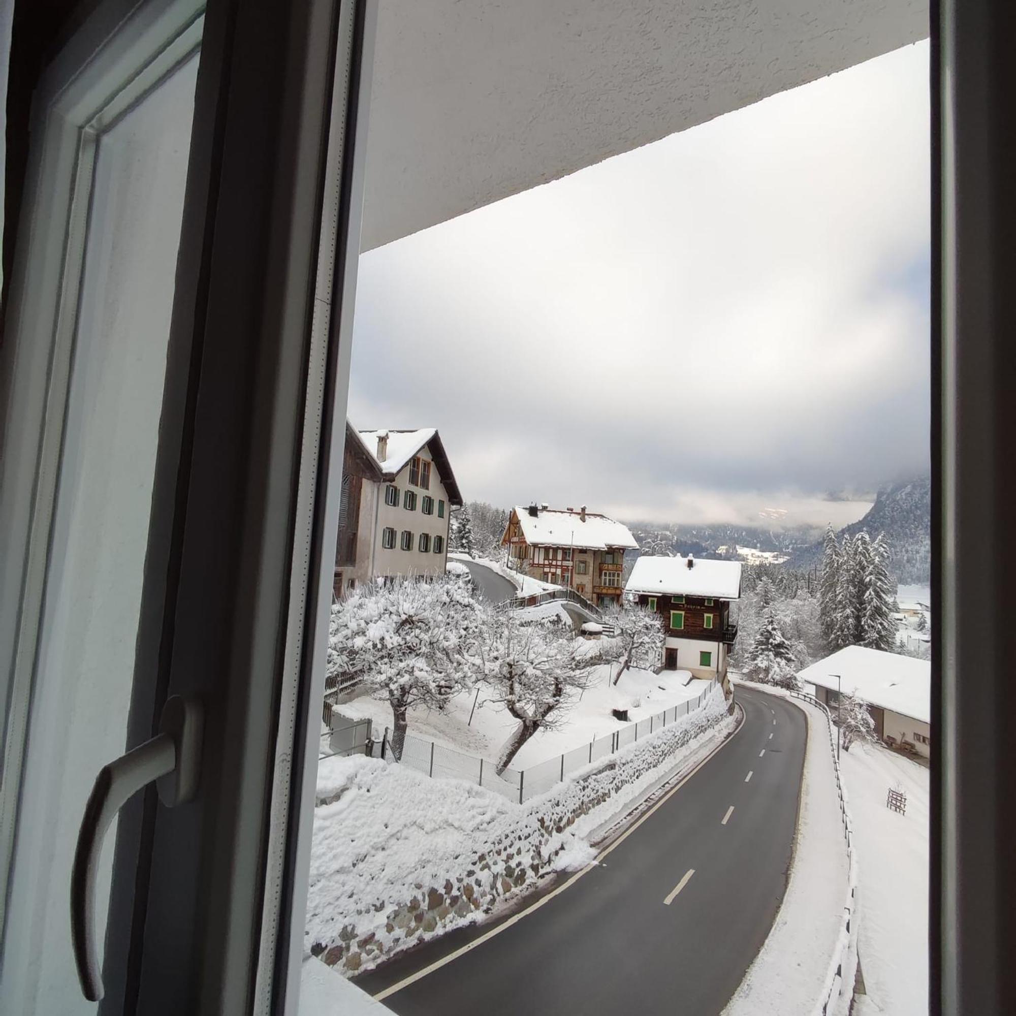 Appartement Haus Albula à Alvaneu Extérieur photo